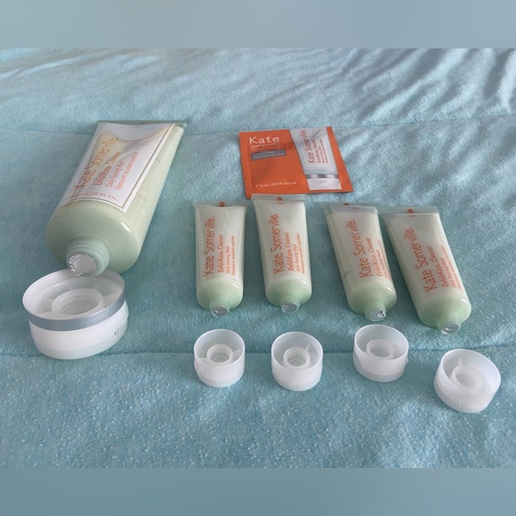 Kate Somerville Daily Foaming Wash - Picture 12 of 16